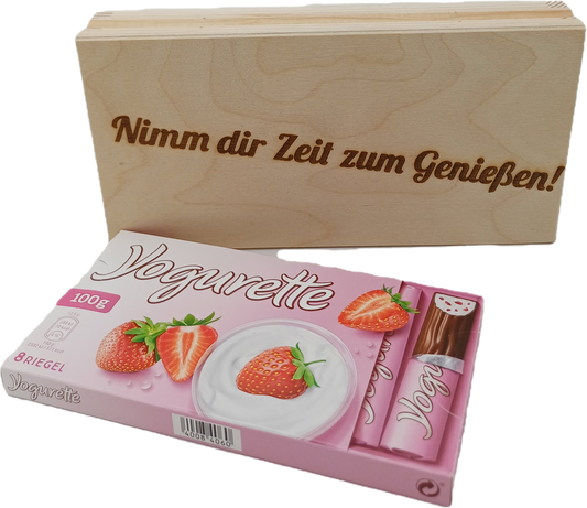 Holzbox mit Gravur, Nimm dir Zeit zum Genießen!" - Geschenkbox mit Yogurette - nachhaltige Geschenkidee aus Holz - Schokolade Geschenk für Freunde, Familie & Kollegen